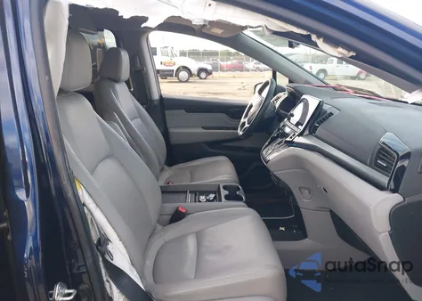 2022 Honda Odyssey Touring z USA, uszkodzony, nr VIN 5FNRL6H8XNB057584